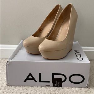 Aldo Nude Patent Wedges